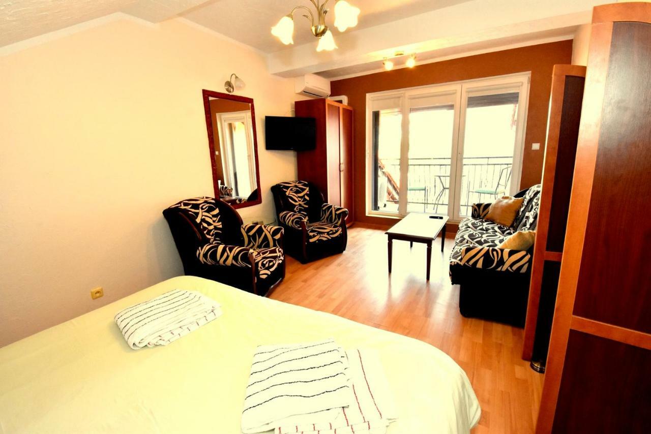 Holiday Leba Ngoại thất bức ảnh