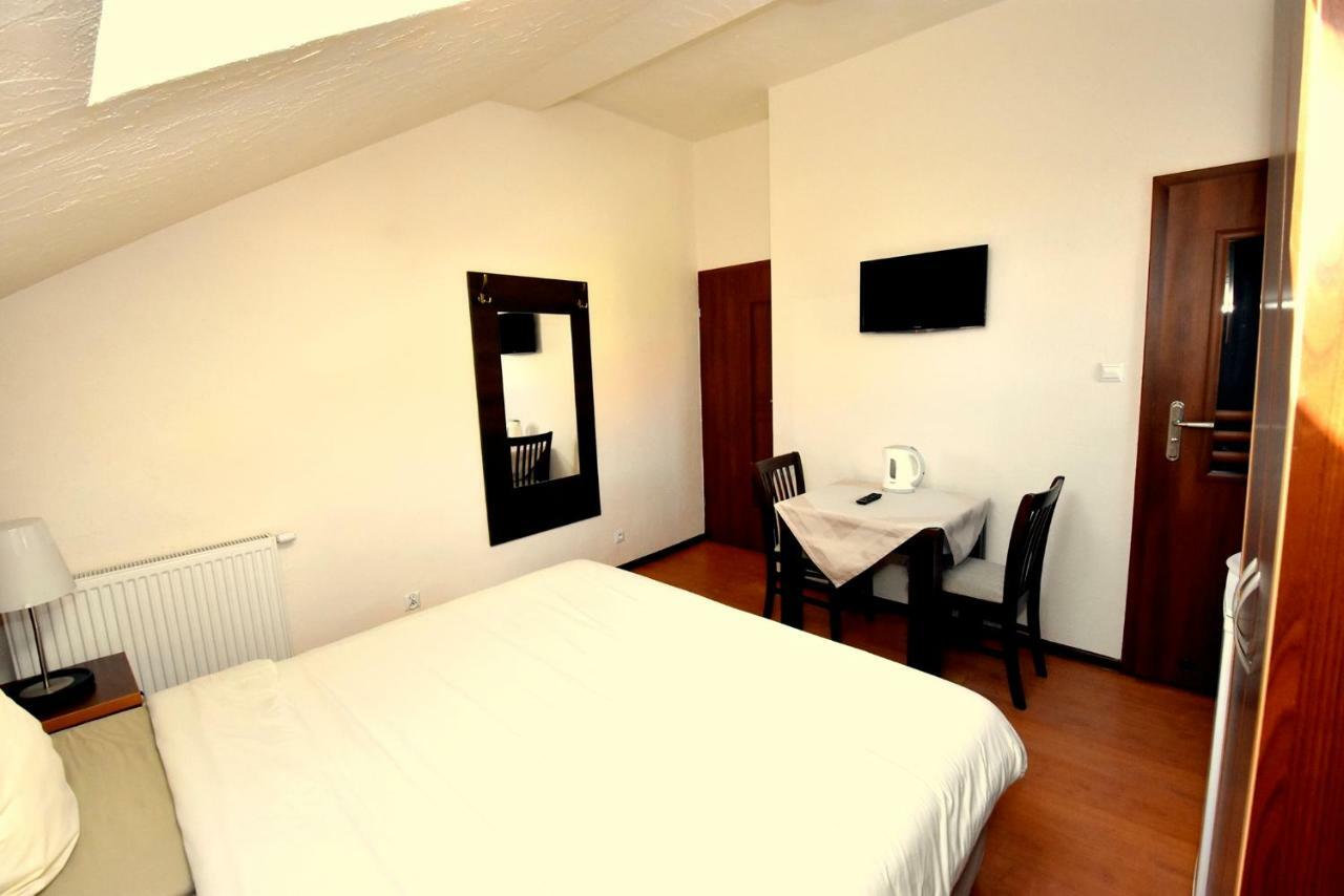 Holiday Leba Ngoại thất bức ảnh